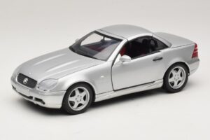 Mercedes SLK230 R170 AMG Roadster Stříbrný UT Models 1:18 26152 Kov