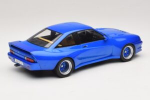 Opel Manta B Modrá Metalíza MCG 1:18 MCG18258 Kov – obrázek 2 z 6