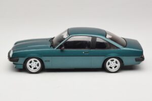 Opel Manta B Zelená Metalíza Speciální Kola MCG 1:18 MCG18313MCW Kov – obrázek 3 z 6
