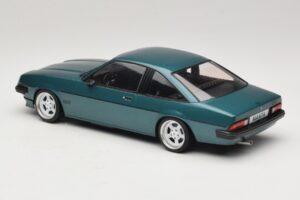 Opel Manta B Zelená Metalíza Speciální Kola MCG 1:18 MCG18313MCW Kov – obrázek 5 z 6