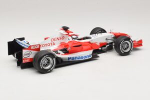 Panasonic Toyota Racing TF106 #11 J. Trulli 2006 Minichamps 1:18 AM59558L Kov – obrázek 2 z 7