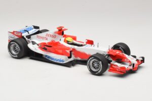 Panasonic Toyota Racing TF106 #12 R. Schumacher 2006 Minichamps 1:18 AM59557K Kov – obrázek 4 z 7