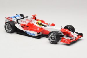 Panasonic Toyota Racing TF106 #12 R. Schumacher Presentation 2006 Minichamps 1:18 AM59553G Kov – obrázek 4 z 6
