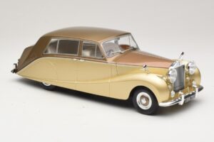 Rolls-Royce Silver Wraith Empress by Hooper Hnědý & Zlatý MCG 1:18 MCG18000 Kov – obrázek 4 z 6