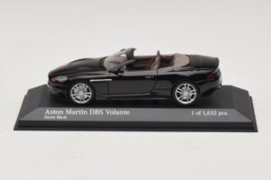 Aston Martin DBS Volante Černý Metalický Minichamps 1:43 400137930 Kov