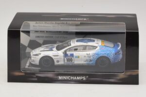 Aston Martin Rapide S #100 Bez / Schubauer 24 Hours of Nurburgring 2013 Minichamps 1:43 437131300 Kov – obrázek 5 z 5