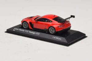 Aston Martin V12 Vantage GT3 Červený Minichamps 1:43 4371121392 Kov – obrázek 3 z 4