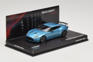 Aston Martin V12 Zagato Alba Blue Minichamps 1:43 437137222 Kov – obrázek 2 z 5