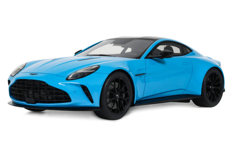 Aston Martin Vantage Elwood Blue GT Spirit 1:18 Aston Martin Vantage Elwood Blue GT Spirit 1:18 GT1008 Pryskyřice