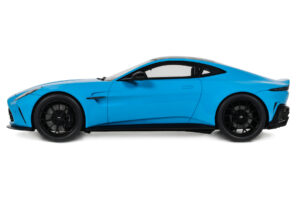 Aston Martin Vantage Elwood Blue GT Spirit 1:18 GT1008 Pryskyřice – obrázek 3 z 5