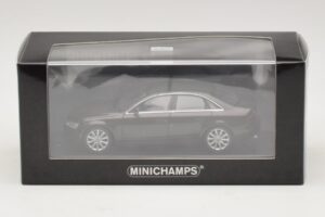 Audi A4 B8 Hnědá Metalíza Minichamps 1:43 410011000 Kov – obrázek 3 z 3