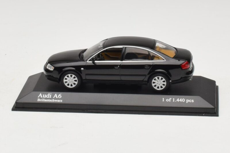 Audi A6 C5 Černý Minichamps 1:43 Audi A6 C5 Černý Minichamps 1:43 430010200 Kov