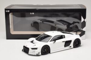 Audi R8 LMS Ultra Bílý 2015 Minichamps 1:18 153151100 Kov – obrázek 6 z 6