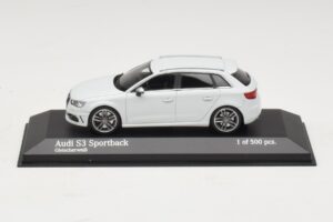 Audi S3 8V Sportback Bílý Minichamps 1:43 437013010 Kov