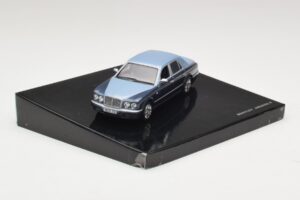 Bentley Arnage R Fountain Meteor Minichamps 1:43 BL385 Kov – obrázek 2 z 4