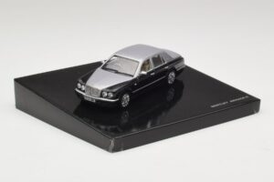 Bentley Arnage R Stříbrný Minichamps 1:43 BL387 Kov – obrázek 2 z 4