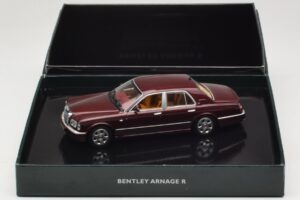Bentley Arnage R Sunset Red Minichamps 1:43 BL330 Kov – obrázek 4 z 4