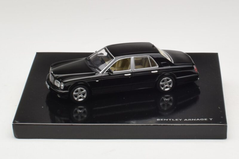 Bentley Arnage T Černý Minichamps 1:43 Bentley Arnage T Černý Minichamps 1:43 BL323 Kov