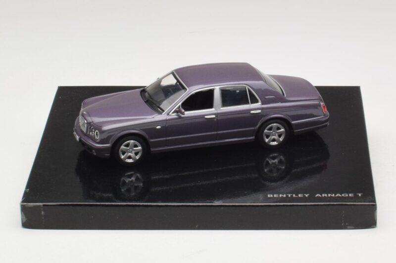 Bentley Arnage T Grey Violet Minichamps 1:43 Bentley Arnage T Grey Violet Minichamps 1:43 BL384 Kov