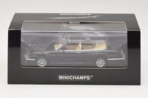Bentley Azure Černá Minichamps 1:43 436139930 Kov – obrázek 4 z 4