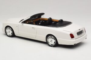 Bentley Azure Glacier White Náhradní Krabice Minichamps 1:18 100139502-R1 Kov – obrázek 7 z 8