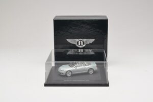 Bentley Continental GTC Light Grey Metallic Minichamps 1:43 BL907 Kov – obrázek 4 z 4