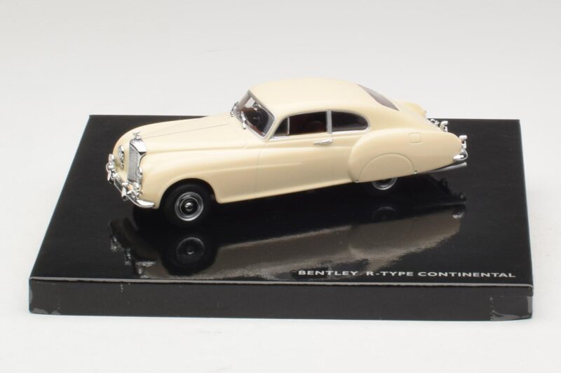 Bentley R-Type Continental Slonová Kost Minichamps 1:43 Bentley R-Type Continental Slonová Kost Minichamps 1:43 BL426 Kov
