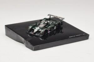 Bentley Speed 8 LMP900 #8 J. Herbert / D. Brabham / M. Blundell 24 Hours of Le Mans 2003 Minichamps 1:43 BL364 Kov – obrázek 2 z 4