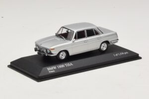 BMW 1800 TI/SA Stříbrný Minichamps 1:43 400025100 Kov – obrázek 2 z 4