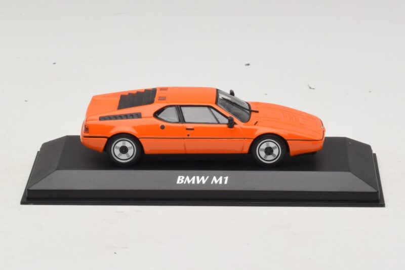 BMW M1 Oranžová Maxichamps 1:43 BMW M1 Oranžová Maxichamps 1:43 940025020 Kov