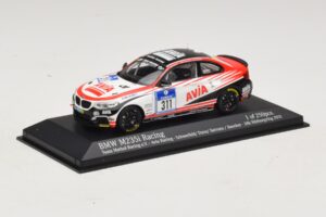 BMW M235i Team Mathol Racing #311 Scherfeld / Duve 24 Hours of Nurburgring 2015 Minichamps 1:43 437152511 Kov – obrázek 2 z 4