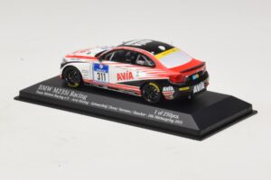BMW M235i Team Mathol Racing #311 Scherfeld / Duve 24 Hours of Nurburgring 2015 Minichamps 1:43 437152511 Kov – obrázek 3 z 4