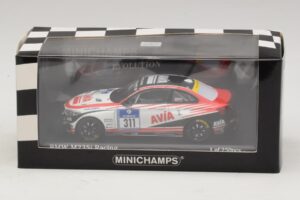 BMW M235i Team Mathol Racing #311 Scherfeld / Duve 24 Hours of Nurburgring 2015 Minichamps 1:43 437152511 Kov – obrázek 4 z 4