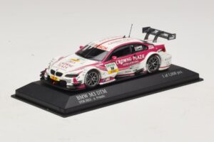 BMW M3 E92 DTM #16 A. Priaulx BMW Team RMG DTM 2013 Minichamps 1:43 410132216 Kov – obrázek 2 z 4