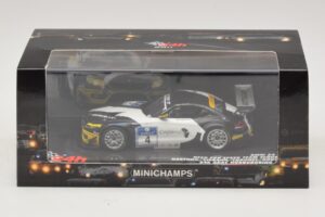 BMW Z4 GT3 Need for Speed Team #4 Hartung / Viebahn 24 Hours of Nürburgring 2011 Minichamps 1:43 437112904 Kov – obrázek 5 z 5