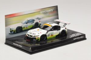 BMW Z4 GT3 Westcoast Racing #52 F. Lestrup ADAC GT Masters 2011 Minichamps 1:43 437112952 Kov – obrázek 2 z 5