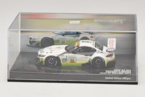 BMW Z4 GT3 Westcoast Racing #52 F. Lestrup ADAC GT Masters 2011 Minichamps 1:43 437112952 Kov – obrázek 4 z 5