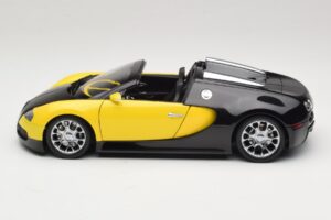 Bugatti Veyron Grand Sport Black Lemon Minichamps 1:18 100110831 Kov – obrázek 4 z 8