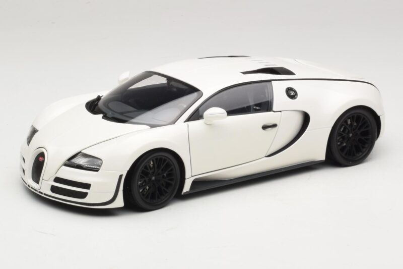 Bugatti Veyron Super Sport Bílý Minichamps 1:18 100110844 Kov