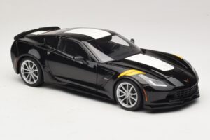 Chevrolet Corvette C7 Grand Sport Černá s Bílými Pruhy AUTOart 1:18 71273 Kompozit – obrázek 6 z 8