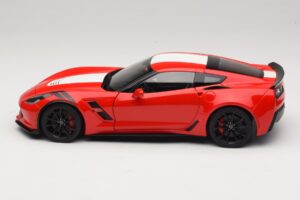 Chevrolet Corvette C7 Grand Sport Červená s Bílými Pruhy AUTOart 1:18 71274 Kompozit – obrázek 4 z 8