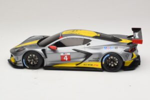 Chevrolet Corvette C8.R Šedý GT Spirit 1:18 GT307 Pryskyřice – obrázek 3 z 6