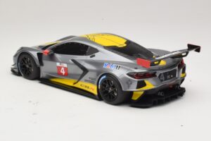 Chevrolet Corvette C8.R Šedý GT Spirit 1:18 GT307 Pryskyřice – obrázek 5 z 6