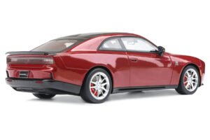 Dodge Charger Daytona Scat Pack Redeye Red GT Spirit 1:18 GT585 Pryskyřice – obrázek 2 z 5