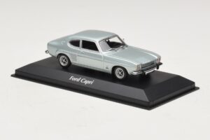 Ford Capri I Světle Modrý Metalický Maxichamps 1:43 940085501 Kov – obrázek 3 z 4