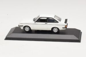 Ford Escort Mk1 TC Bílý Minichamps 1:43 400081070 Kov