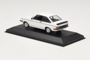 Ford Escort Mk1 TC Bílý Minichamps 1:43 400081070 Kov – obrázek 3 z 4