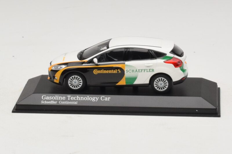 Ford Focus Benzinové Technologické Auto Continental Schaeffler Minichamps 1:43 AB65A Kov