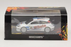 Ford Focus RS WRC #46 V. Rossi / C. Cassina RAC Rally 2007 Minichamps 1:43 400078446 Kov – obrázek 5 z 5