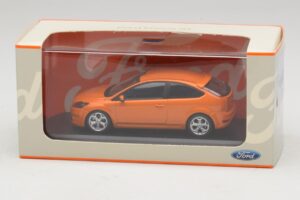 Ford Focus ST Mk2 Electric Orange Minichamps 1:43 400087302 Kov – obrázek 4 z 4